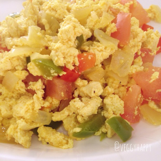 Scrambled Tofu/ Revoltillo de Tofu